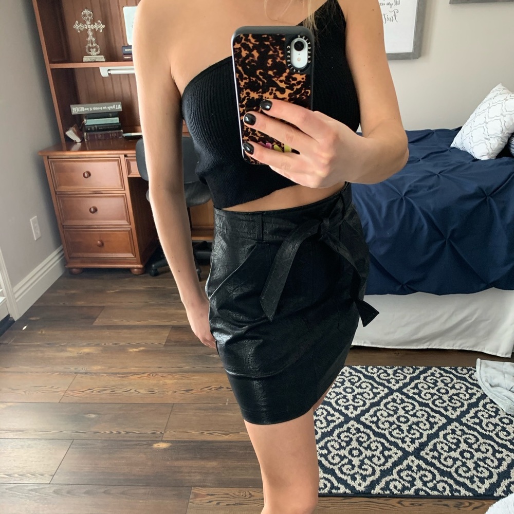 Leather skirt